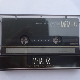 Bán băng cassette Sony Metal XR 50